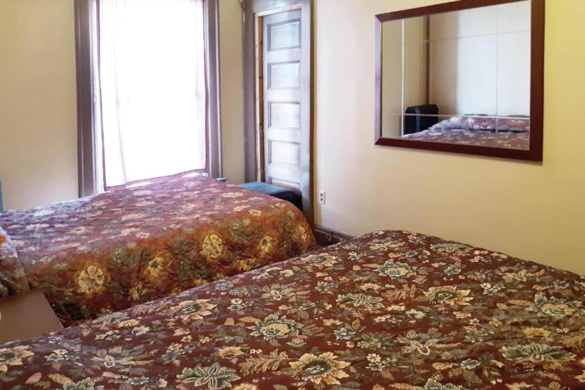 Oyo Hotel Bradford Main St Pa Bagian luar foto